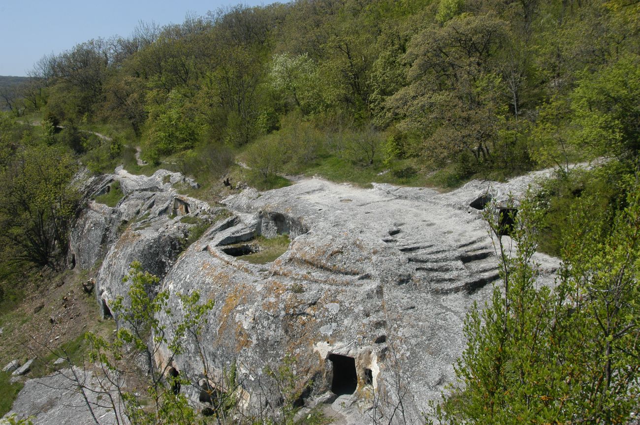 Пещерный город Эски-Кермен, image of landscape/habitat.