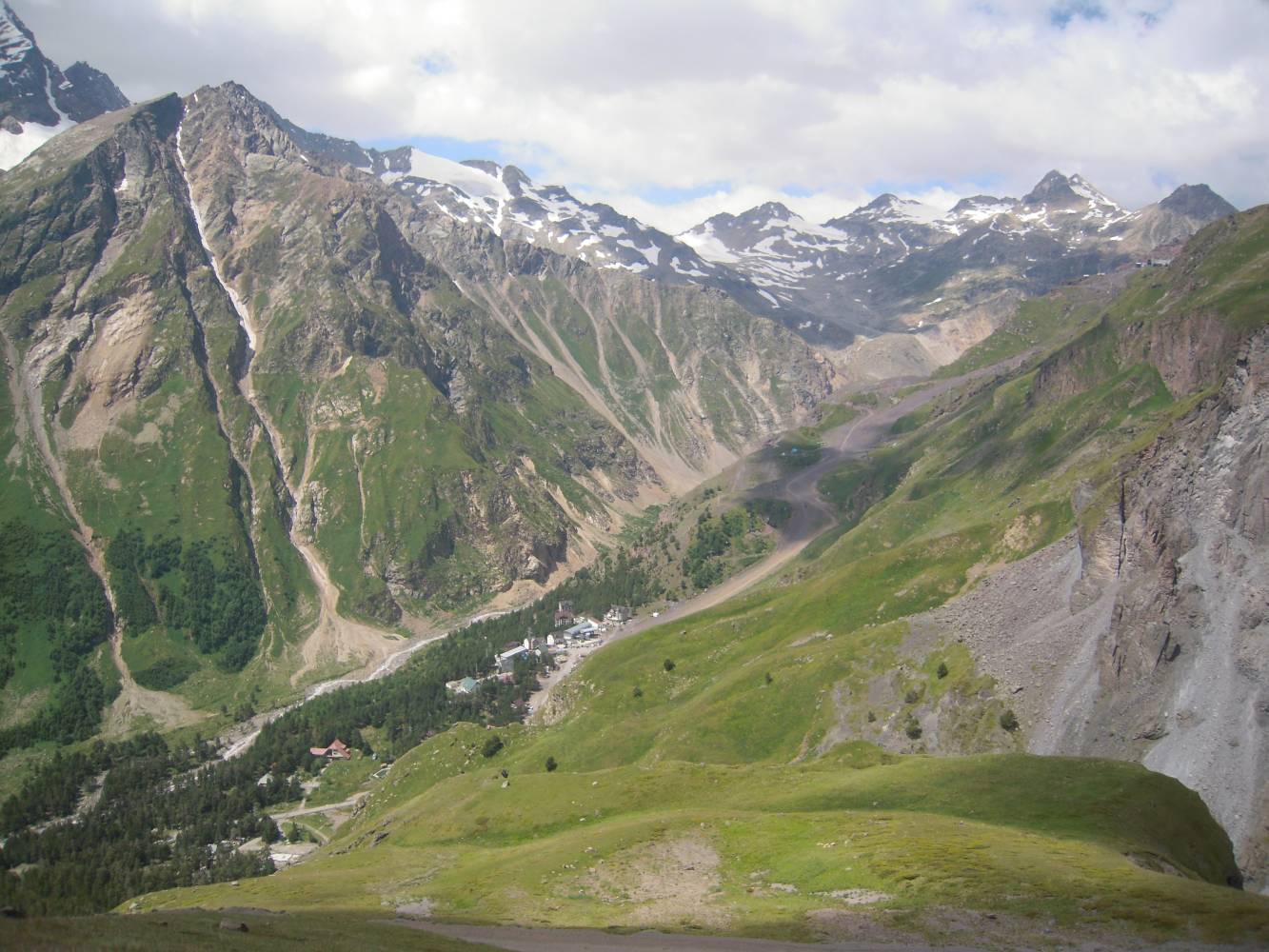 Водопад "Девичьи косы", image of landscape/habitat.